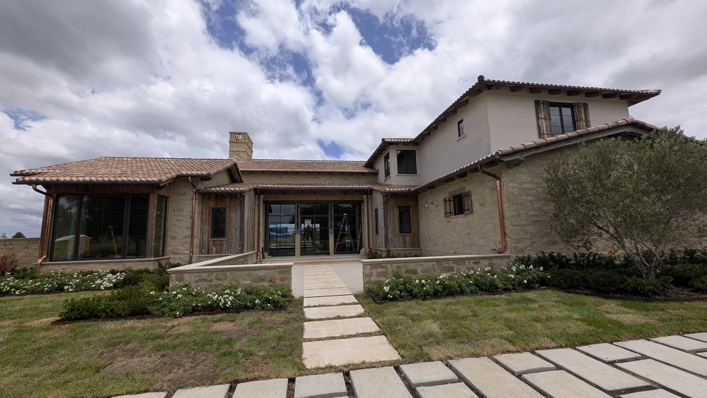 Houston Oaks Residence, photo 1
